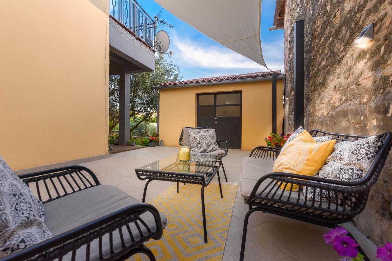 Apartment Macan, Beautiful Green Oasis Pula Exterior foto